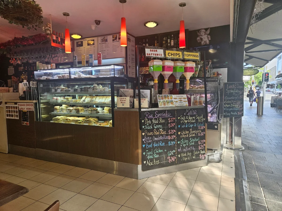 Vibe, Breve's Cafe & Bar