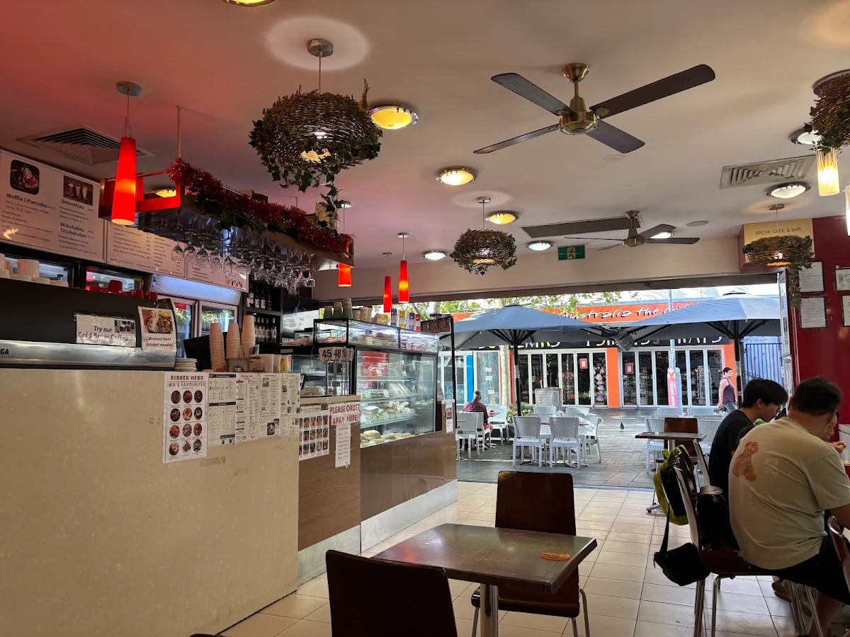 Vibe, Breve's Cafe & Bar