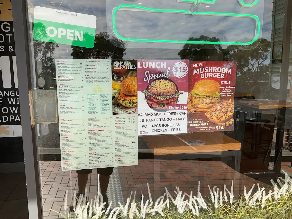Menu, Mad Patties Wheelers Hill