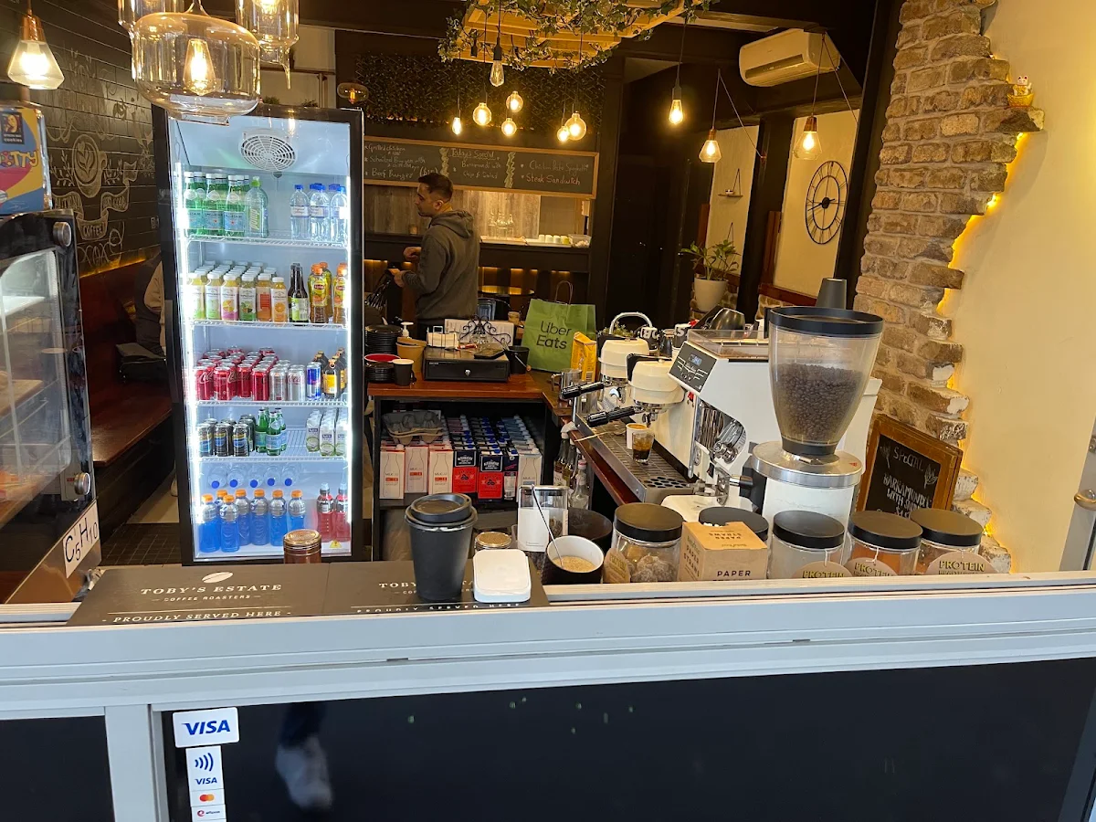 Vibe, Beloved Cafe