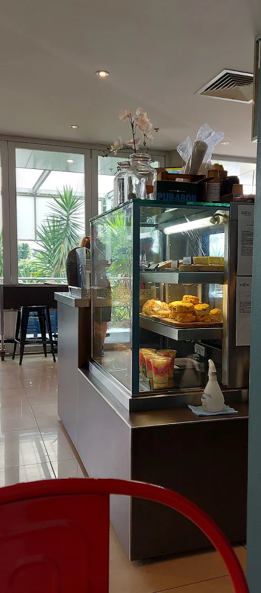 Vibe, Retreat Cafe and Catering