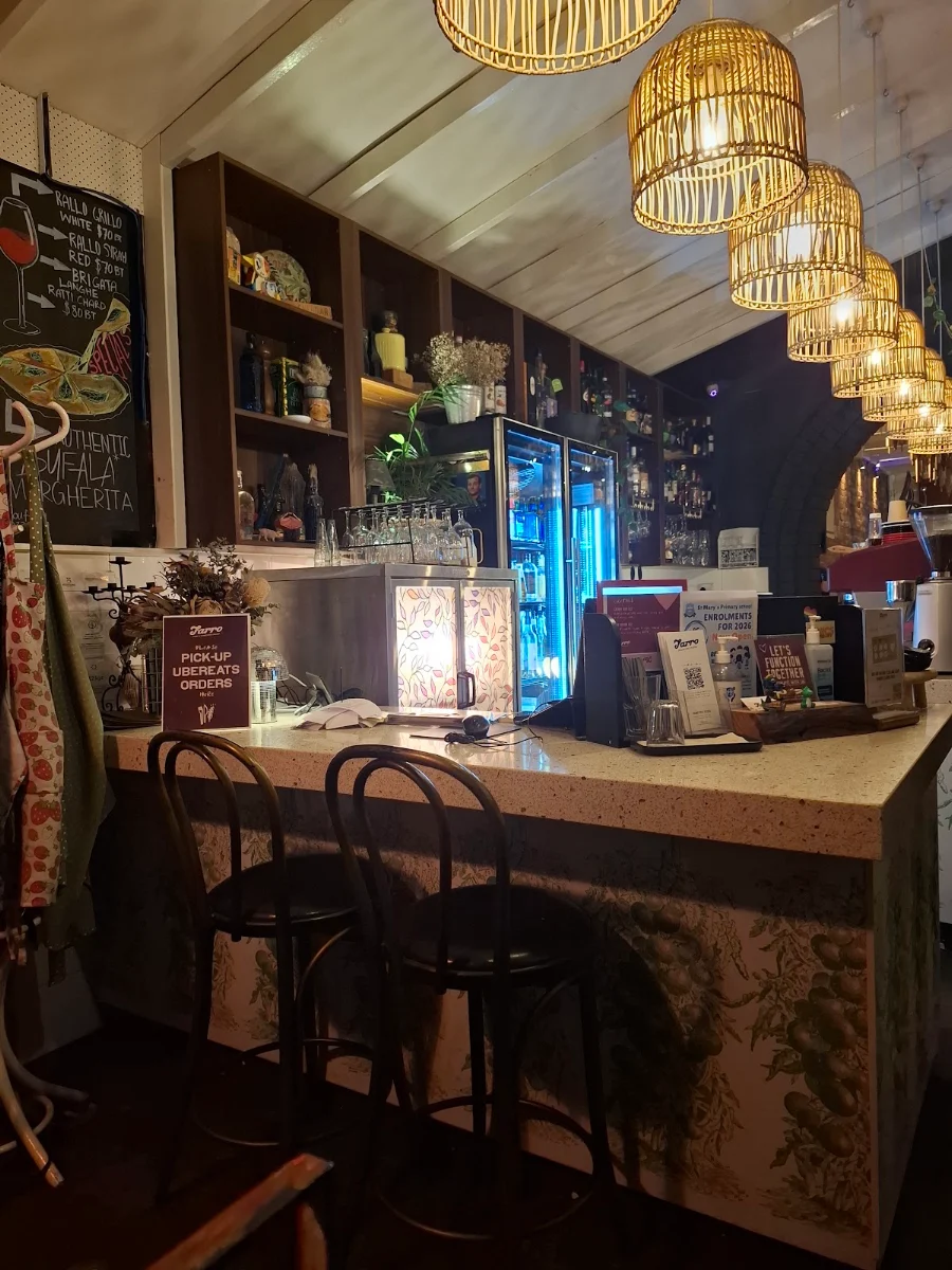 Vibe, Farro Pizzeria Thornbury