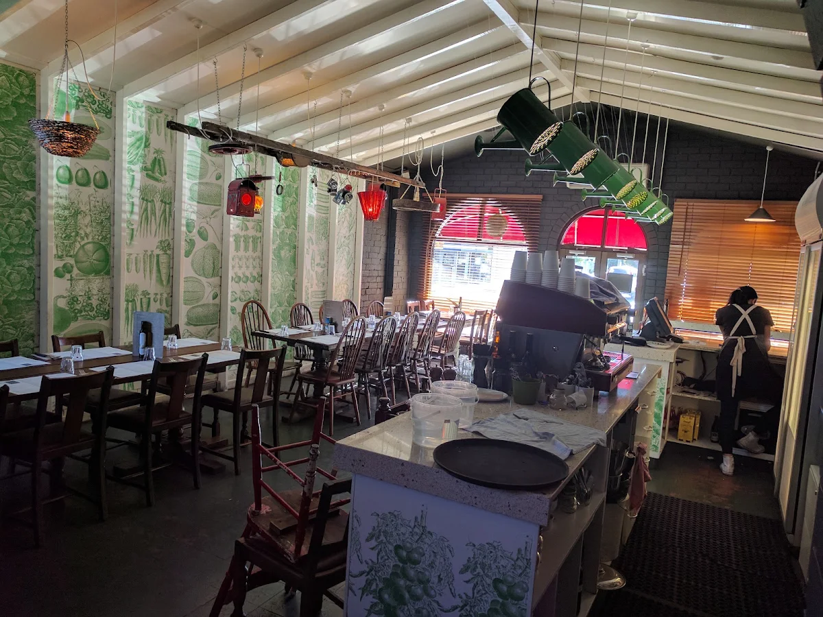 Vibe, Farro Pizzeria Thornbury