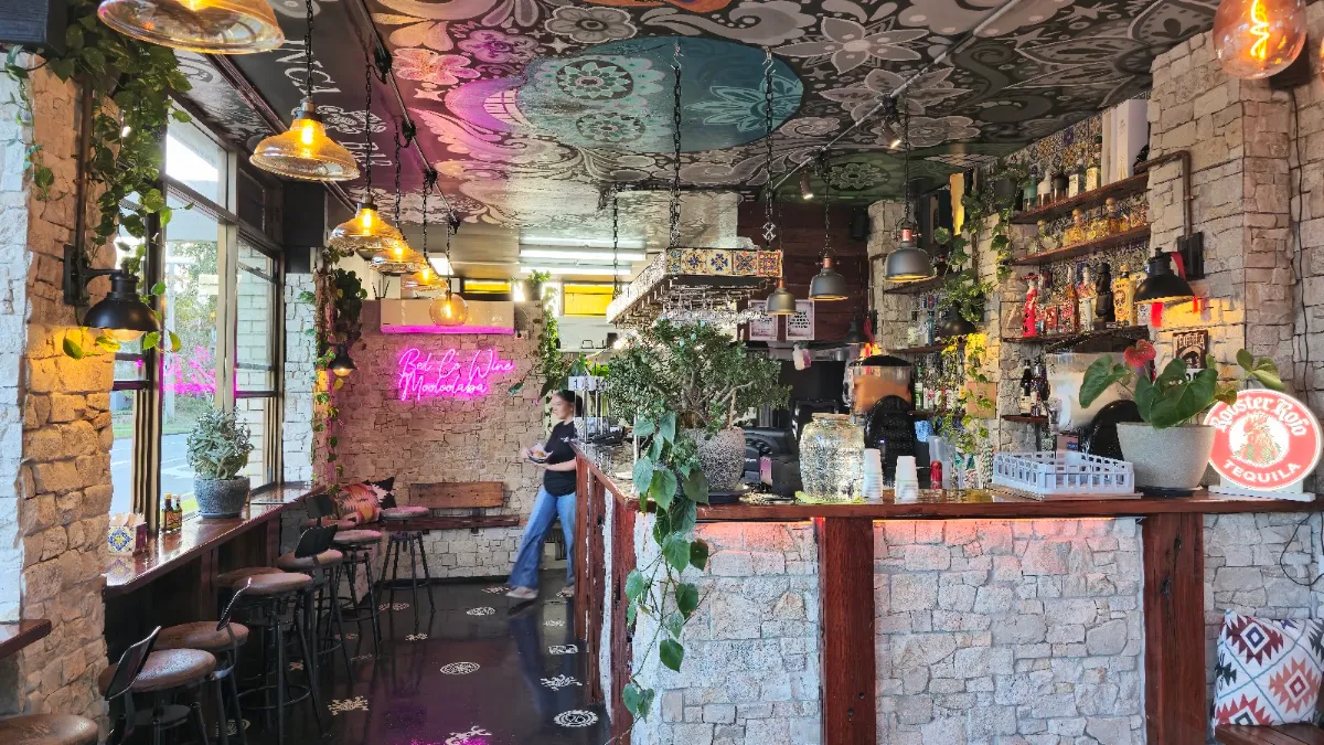 Vibe, Inca Tapas Bar
