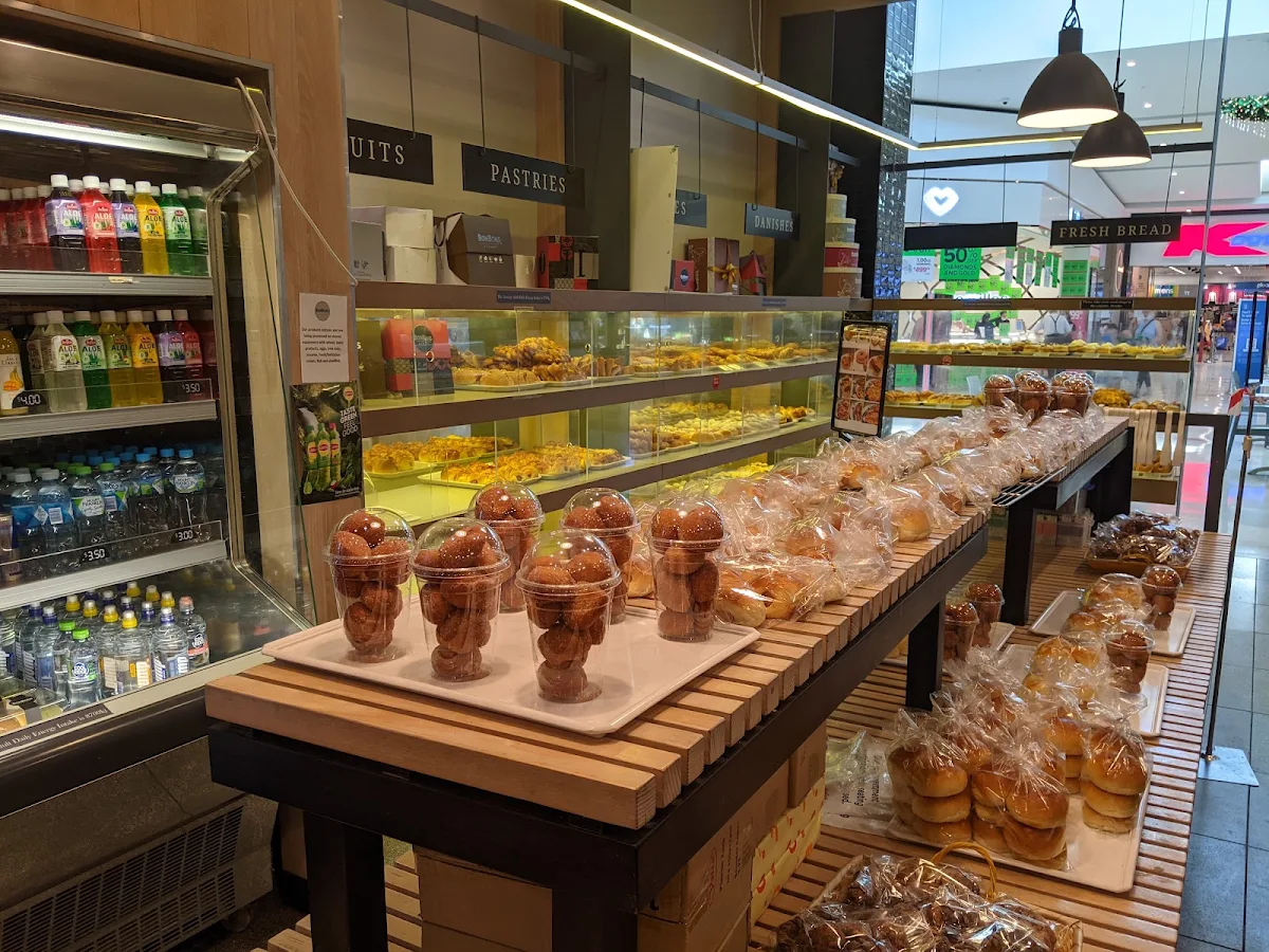 Vibe, Bonbons Bakery Plenty Valley