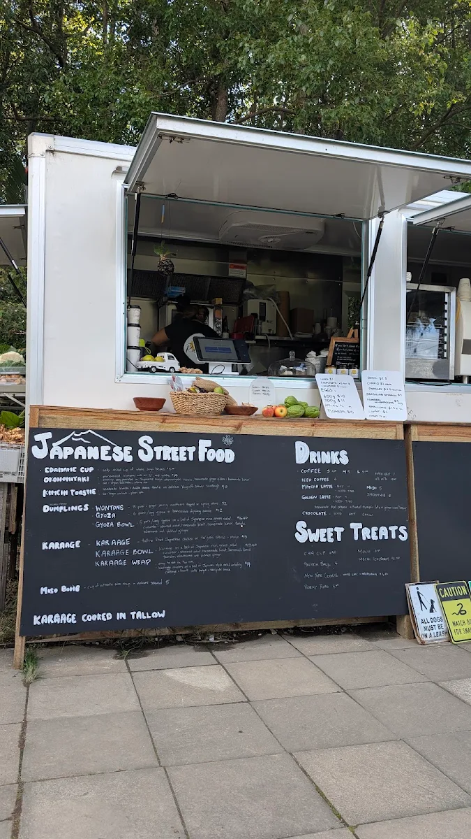 Menu, Raven Place