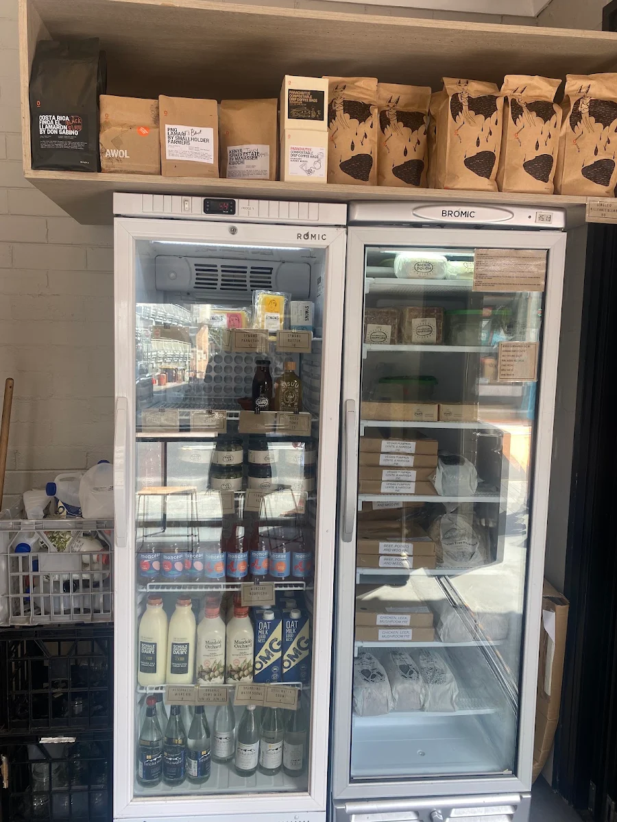 Vibe, Berkelo Manly