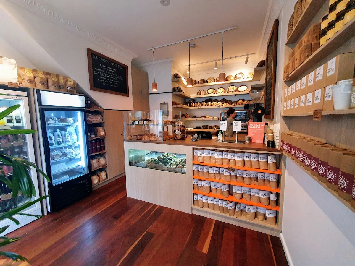 Vibe, Berkelo Manly