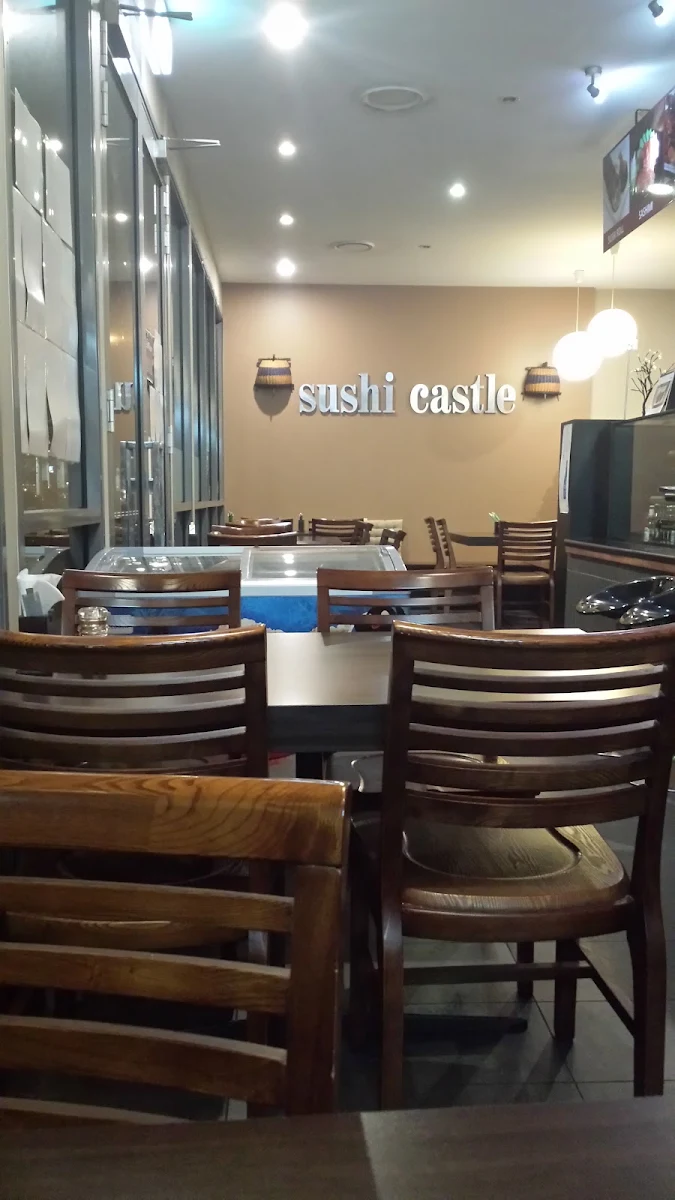 Vibe, Sushi Castle