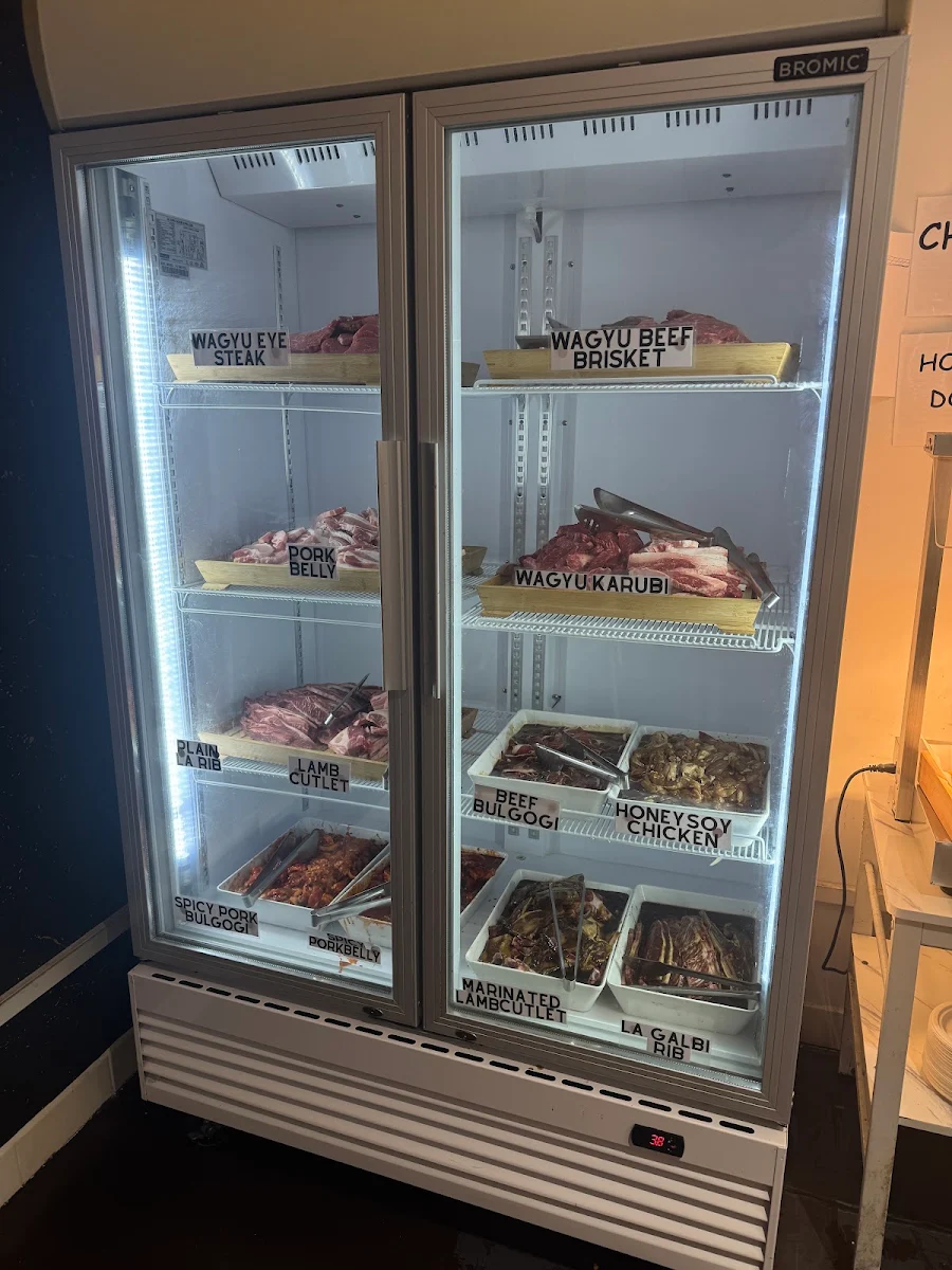 Vibe, GOGI Korean BBQ & Hot Pot Buffet