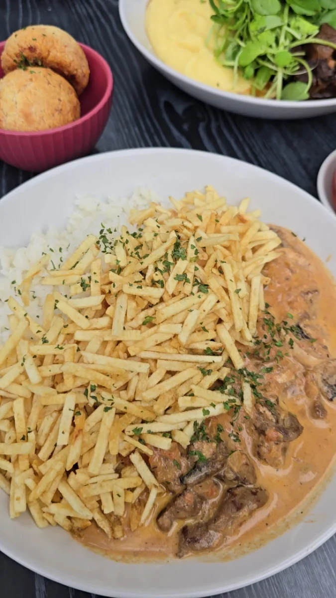 Food & drink photo 2
