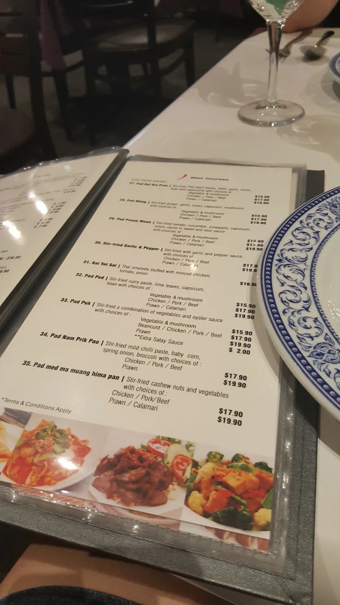 Menu, Fresh Chilli Thai Restaurant