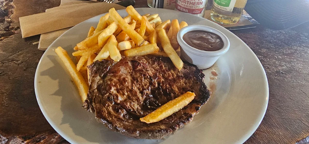 Food & drink, The Mucka Pub