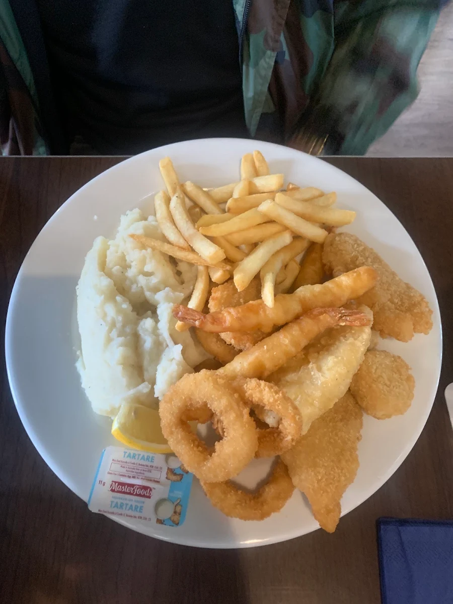 Food & drink, The Mucka Pub