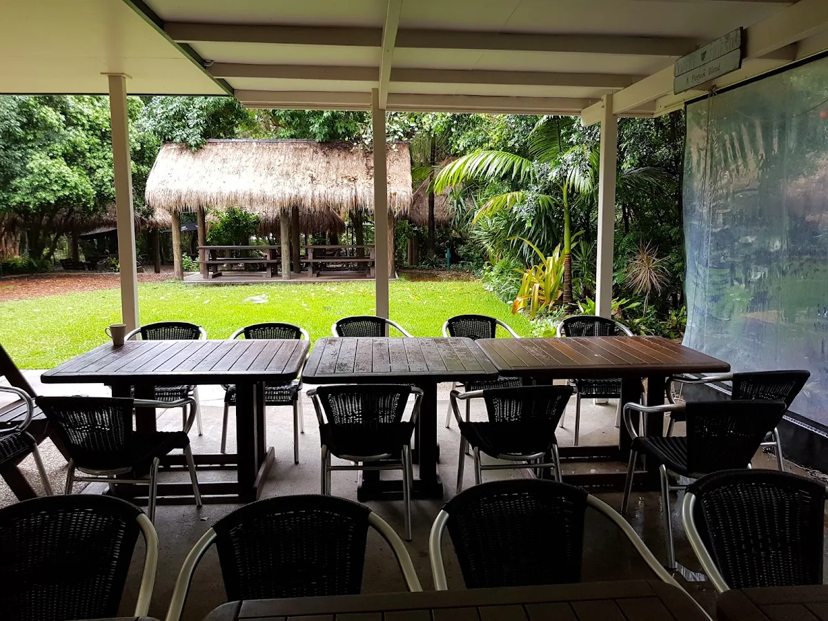 Vibe, Arkarra Gardens Café Restaurant