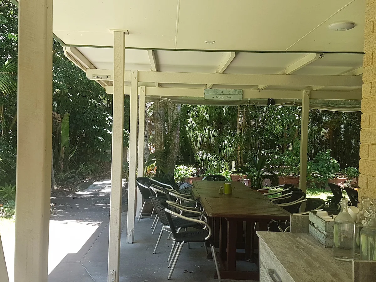 Vibe, Arkarra Gardens Café Restaurant