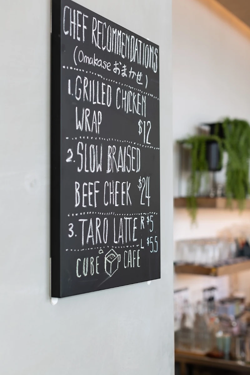 Menu, Cube Cafe