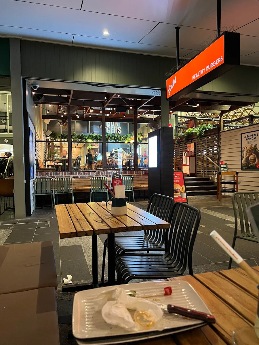 Vibe, Grill'd Burgers - Cairns Esplanade
