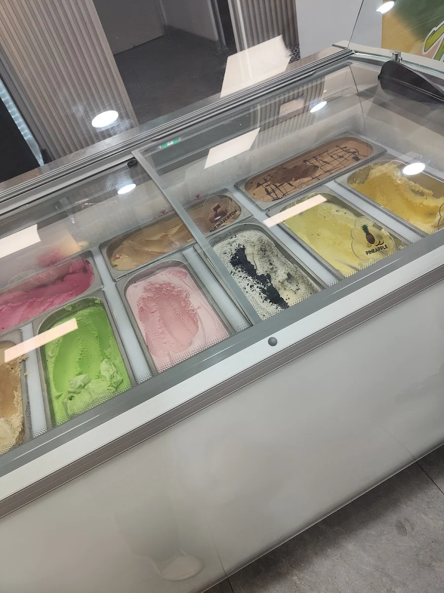Vibe, Master juice and ice cream Riverstone
