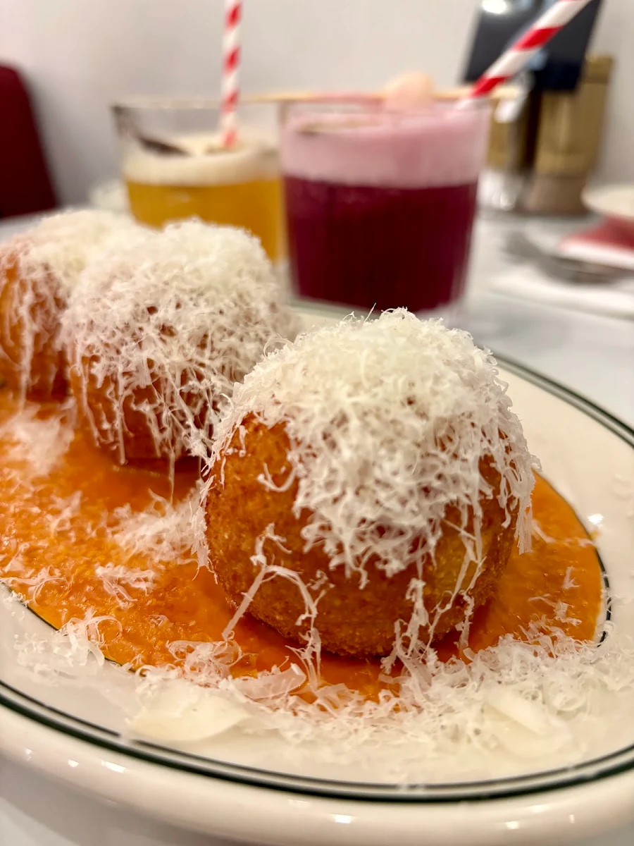 Food & drink, Tutti Trattoria