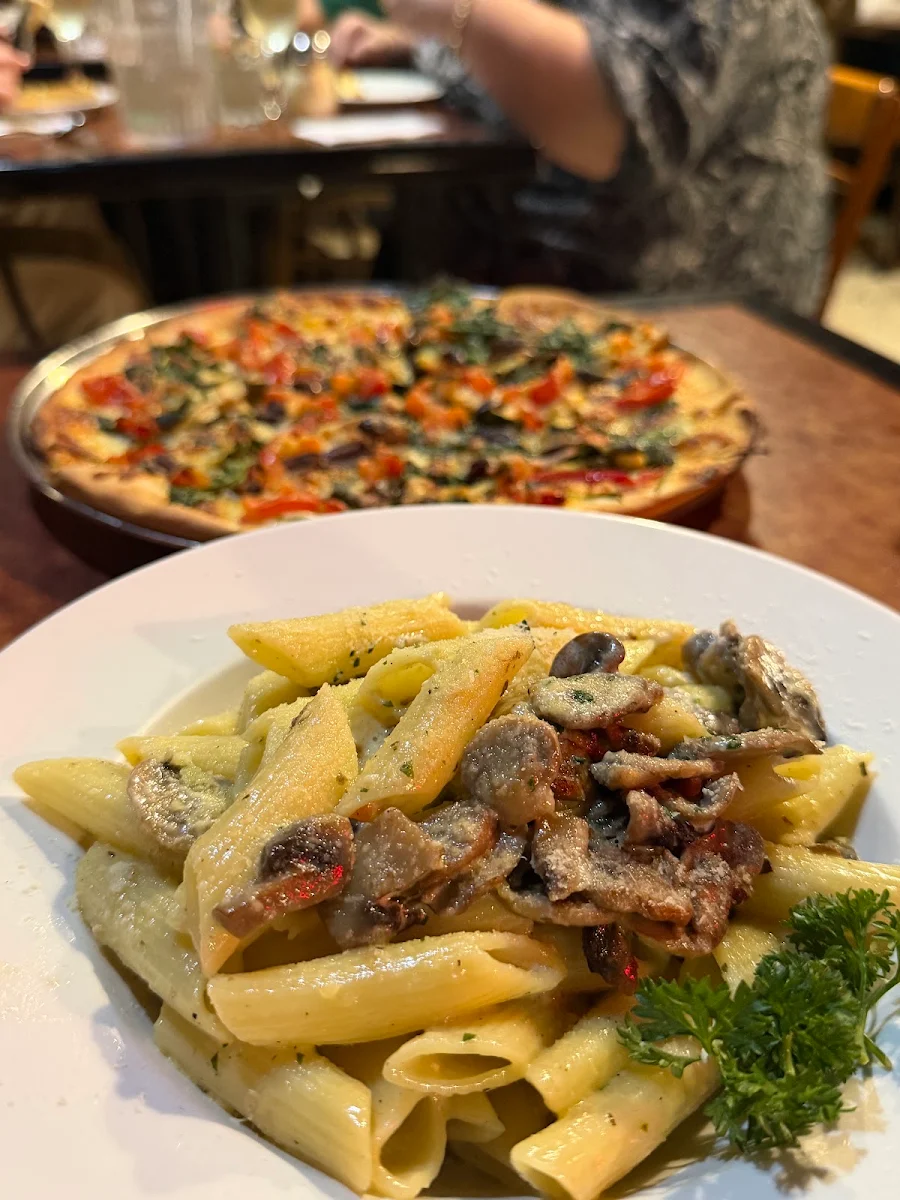 Food & drink, Papa Gino's