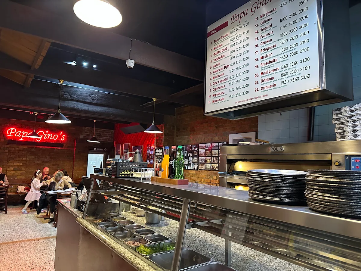 Vibe, Papa Gino's