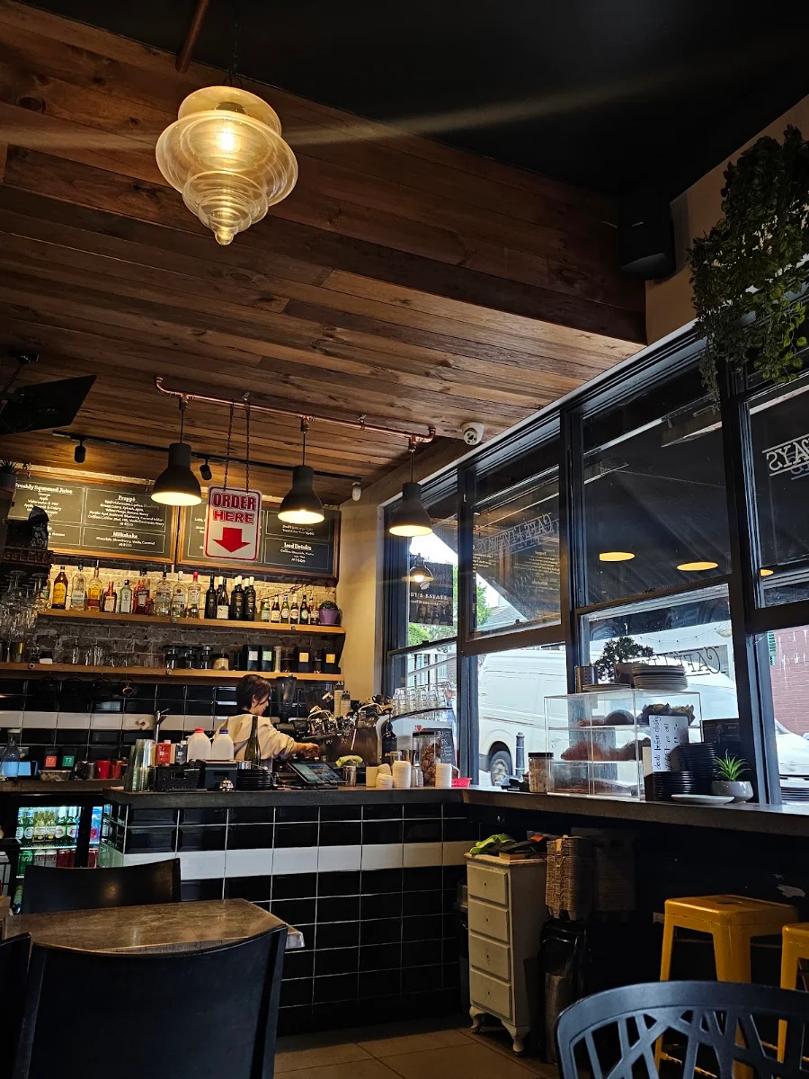Vibe, Cafè Fiveways