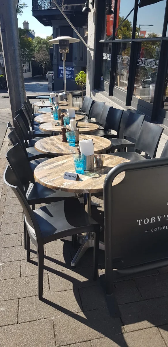 Vibe, Cafè Fiveways