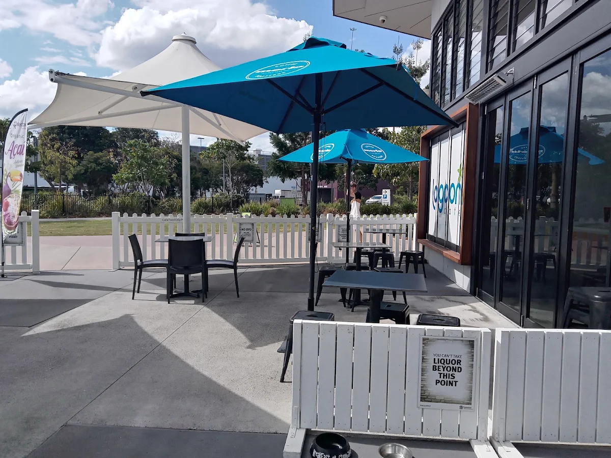 Vibe, Lagoon Cafe