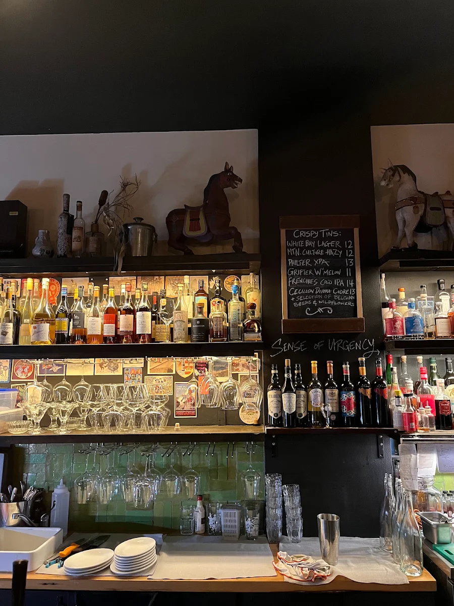 Vibe, Where's Nick Wine Bar