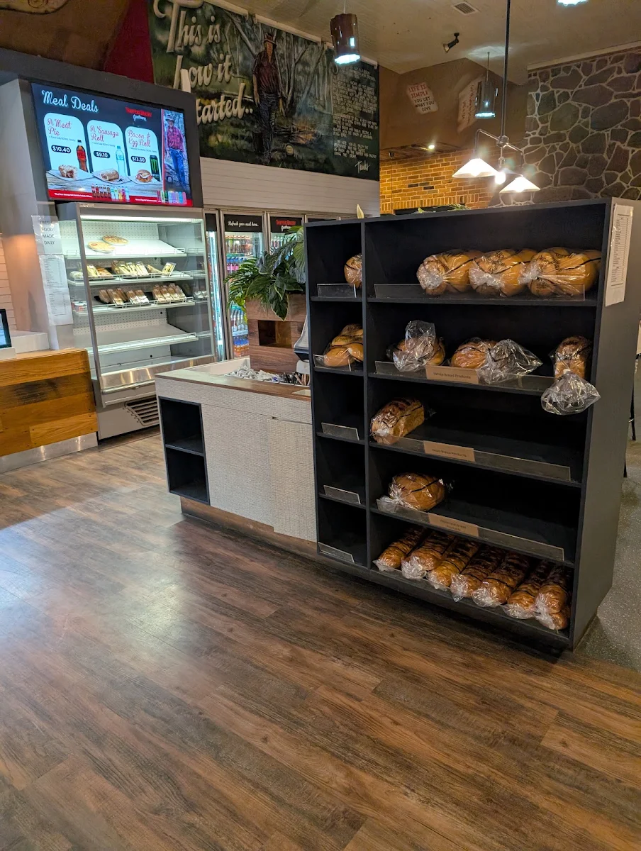 Vibe, Trappers Bakery