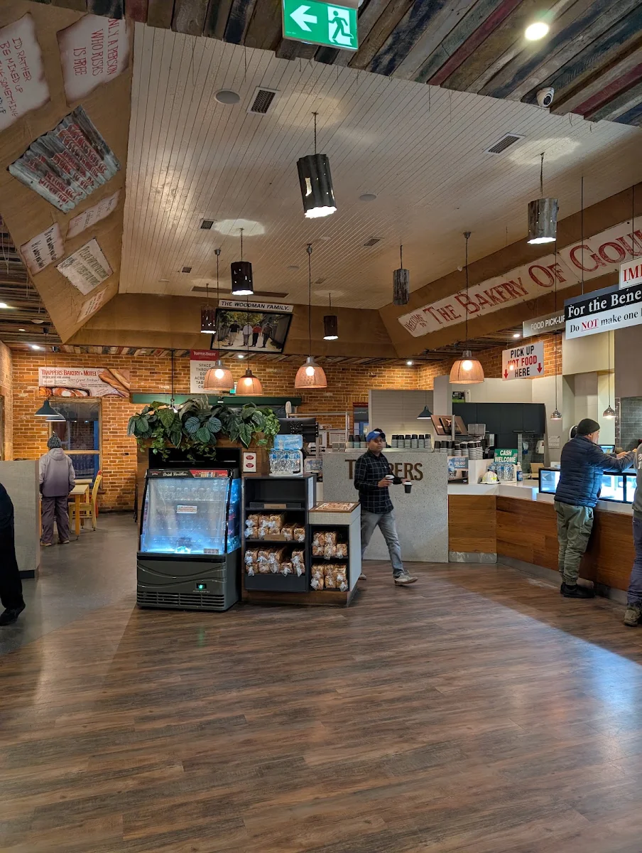 Vibe, Trappers Bakery