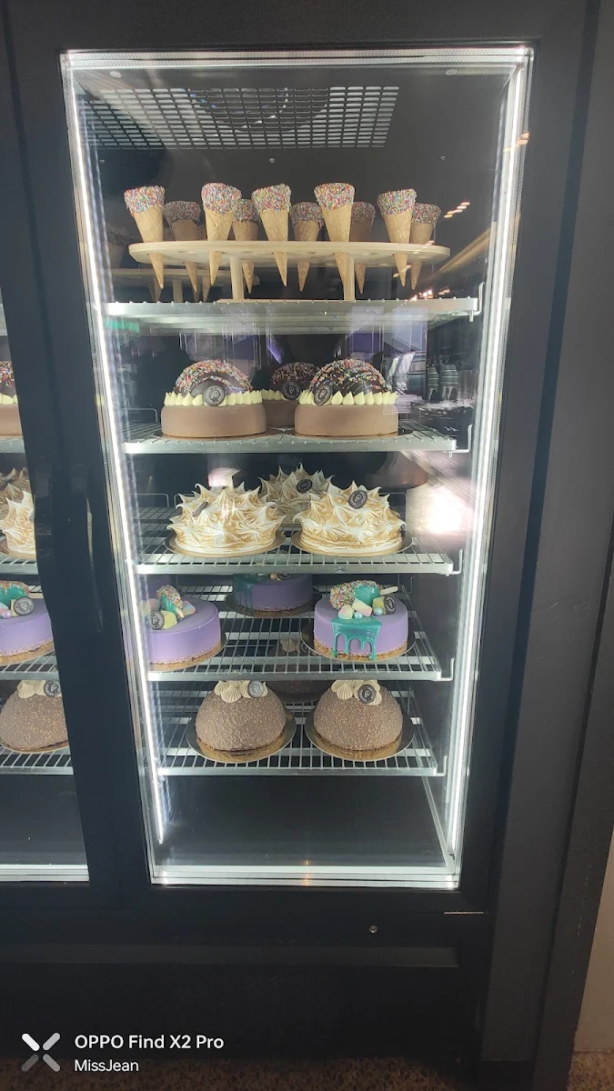 Vibe, Augustus Gelatery + Acai Geelong