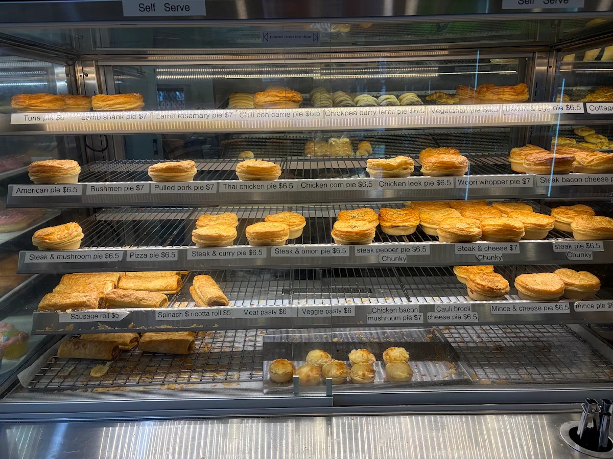 Menu, Woori Yallock Bakery