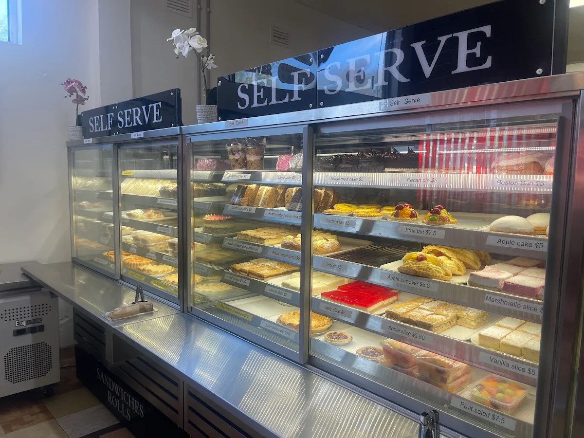 Menu, Woori Yallock Bakery