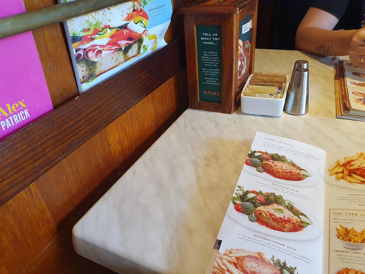 Menu, Dôme Café - Kelmscott