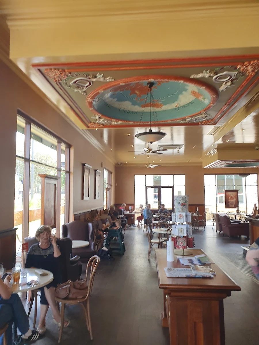 Vibe, Dôme Café - Kelmscott