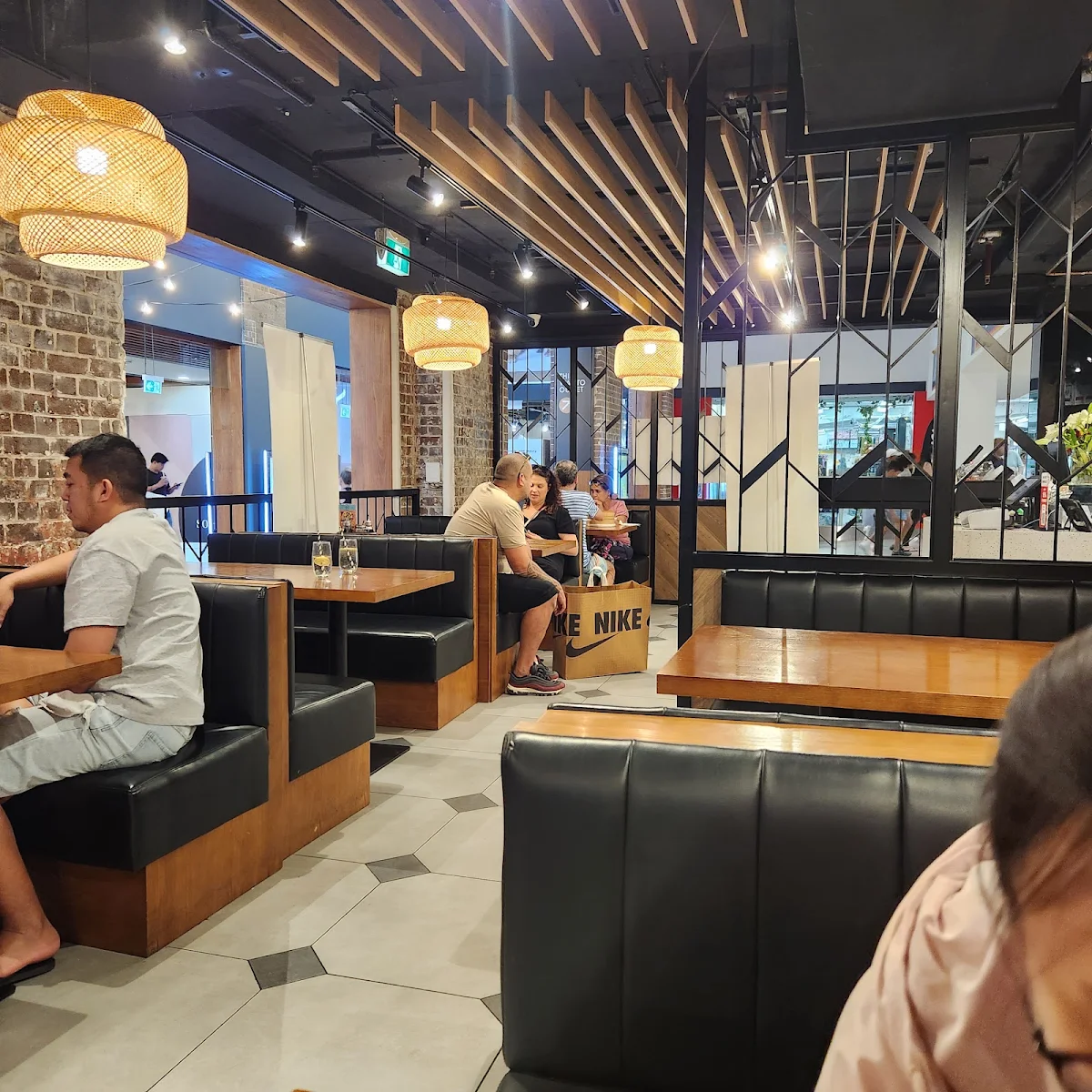 Vibe, Panda Birkenhead Point