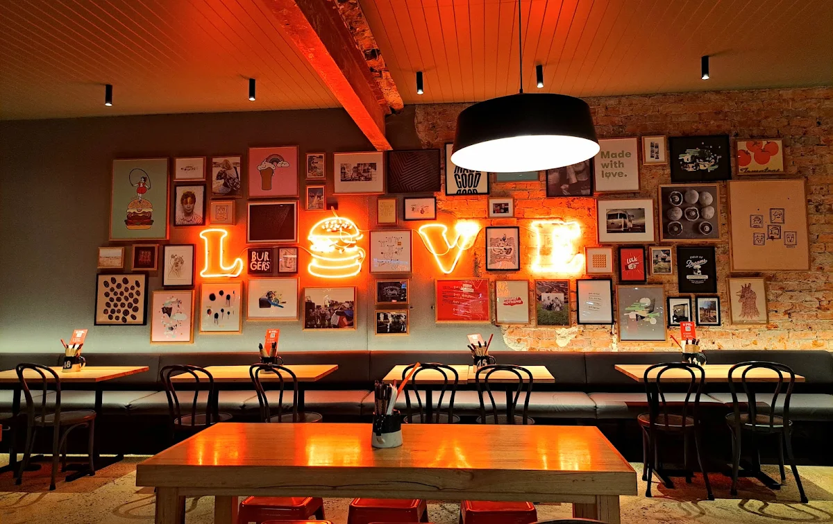 Vibe, Grill'd Burgers - Albury