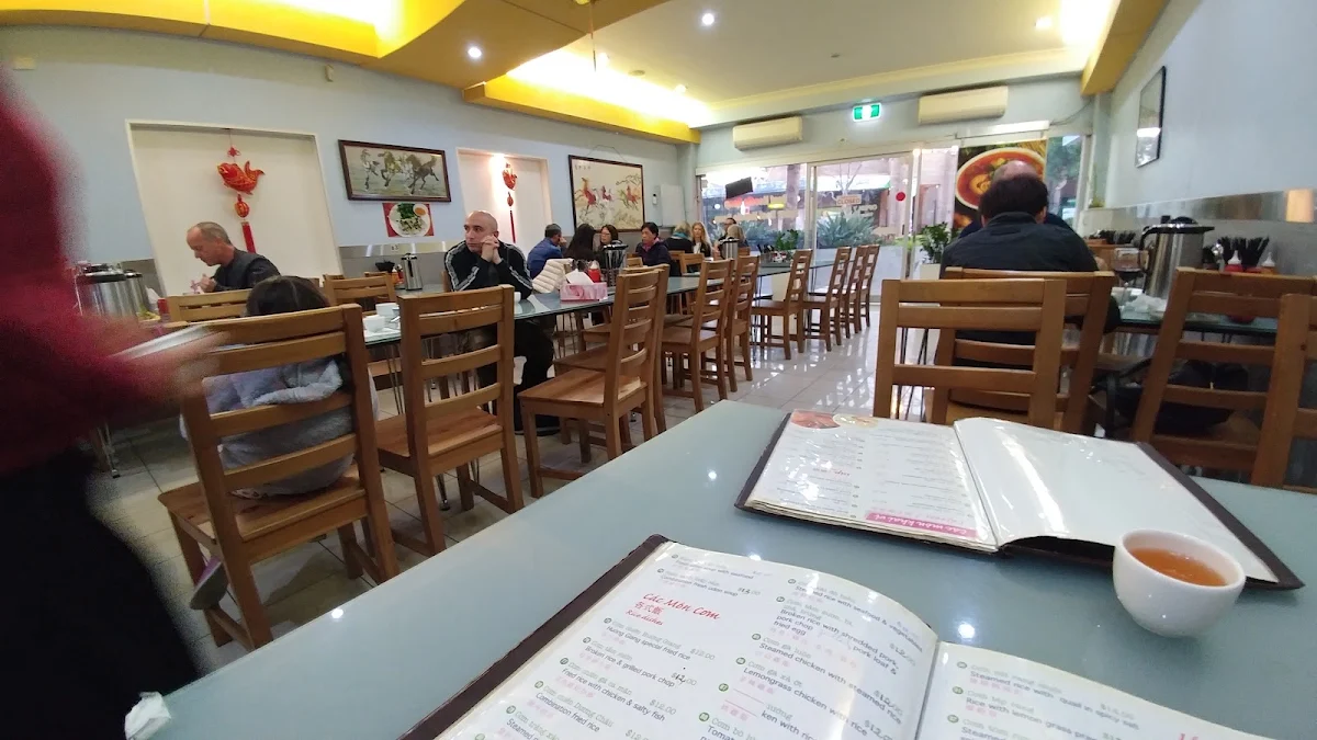 Vibe, Huong Giang Marrickville