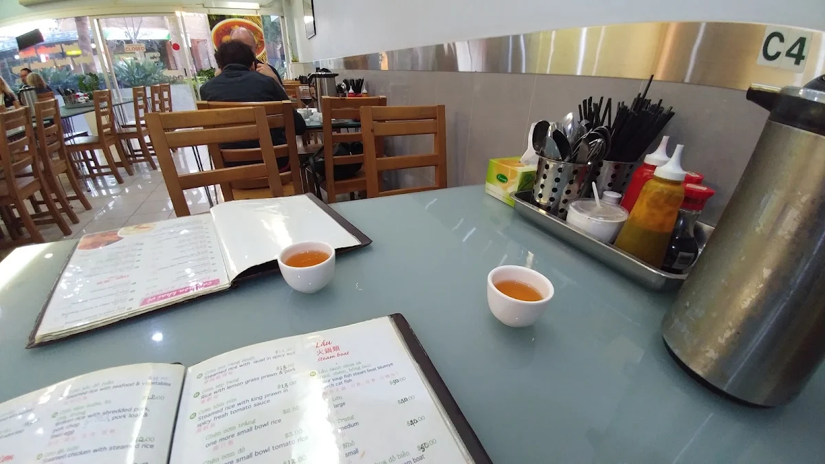 Vibe, Huong Giang Marrickville