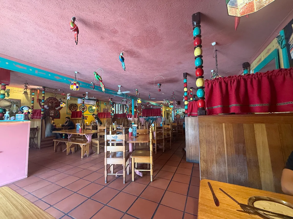 Vibe, Montezuma's Mexican Restaurant & Bar - Labrador