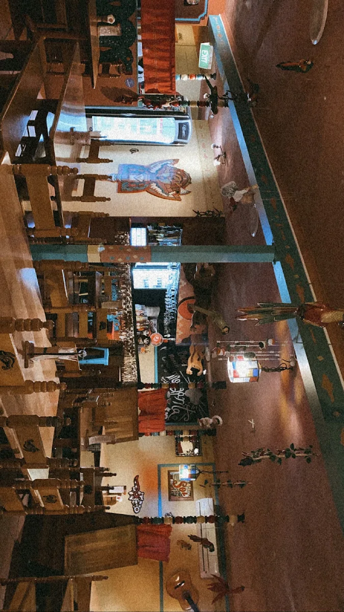 Vibe, Montezuma's Mexican Restaurant & Bar - Labrador