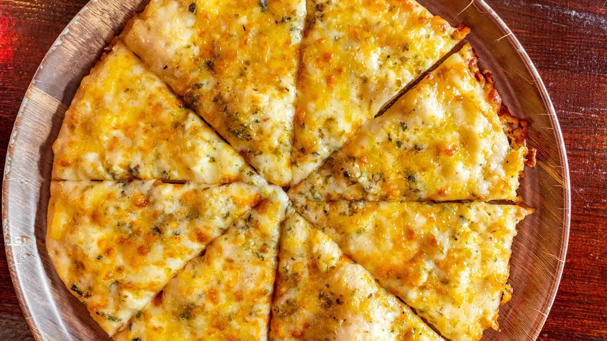 Food & drink, Jerry's Famous Pizza