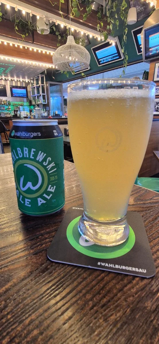 Food & drink, Wahlburgers
