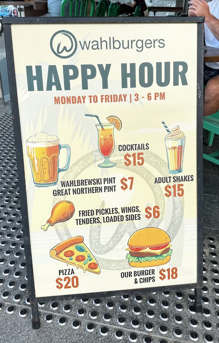 Menu, Wahlburgers
