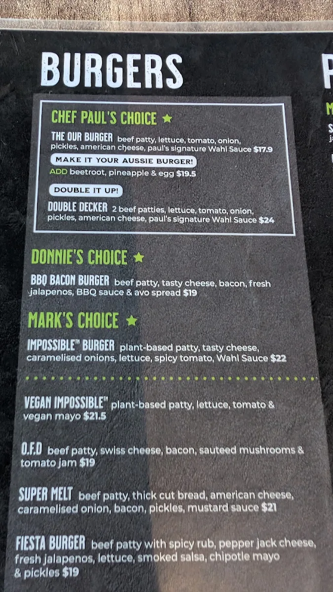 Menu, Wahlburgers