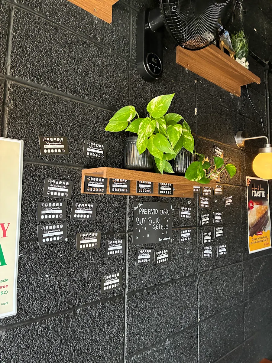 Menu, Bars & Beans