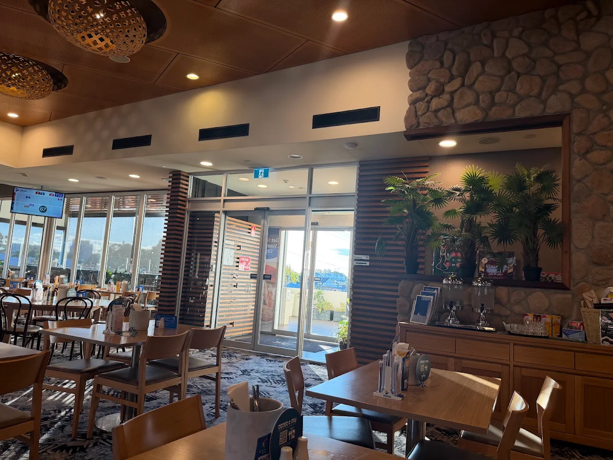 Vibe, Redcliffe Tavern