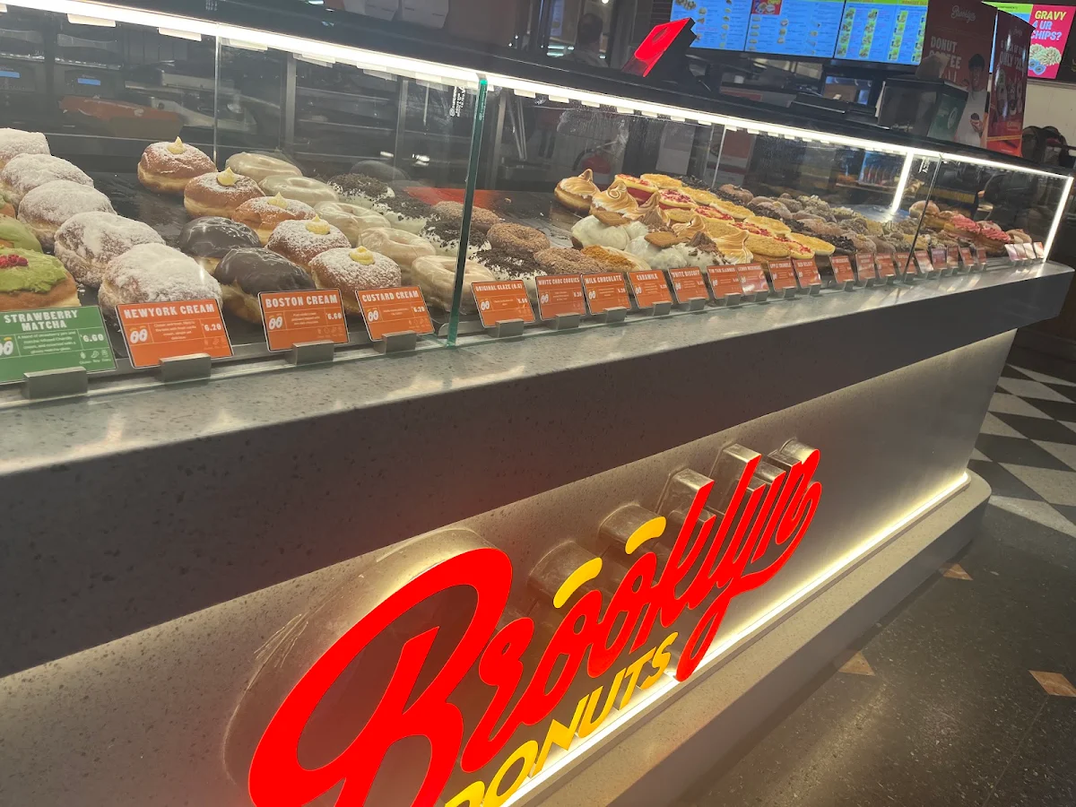 Vibe, Brooklyn Donuts Woden